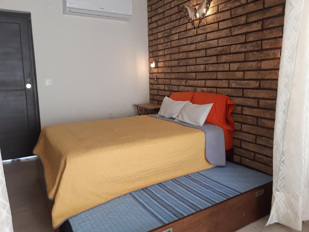Aguacate Suites Mazatlan Ngoại thất bức ảnh